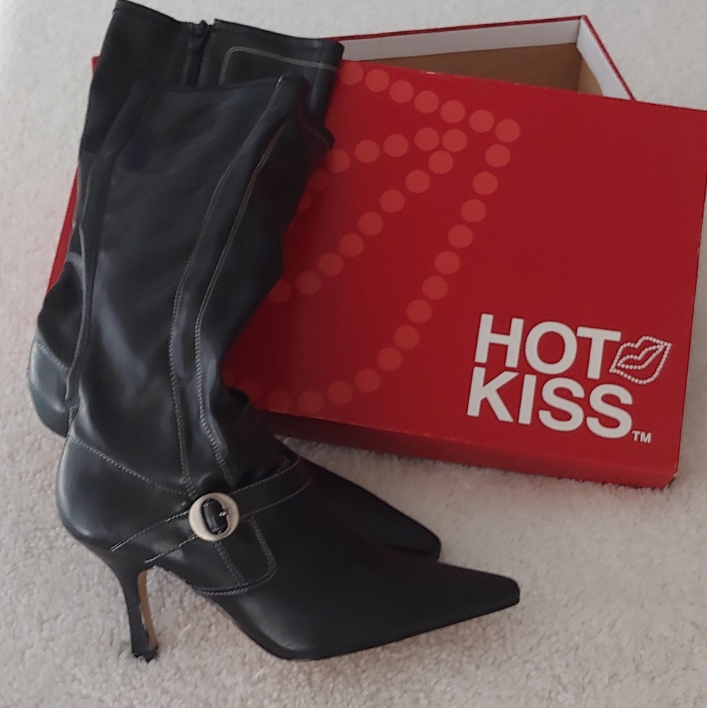 Hot Kiss high heel boots
